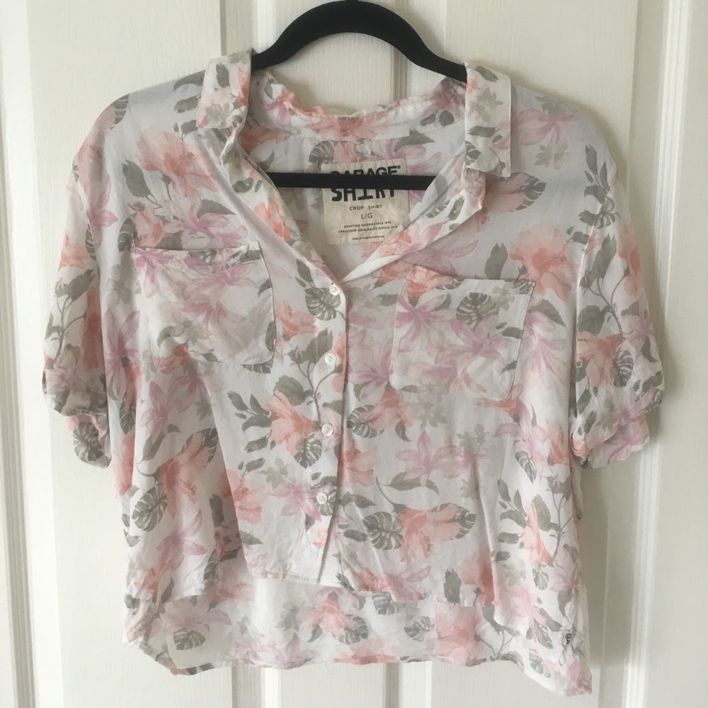 Floral cropped t-shirt